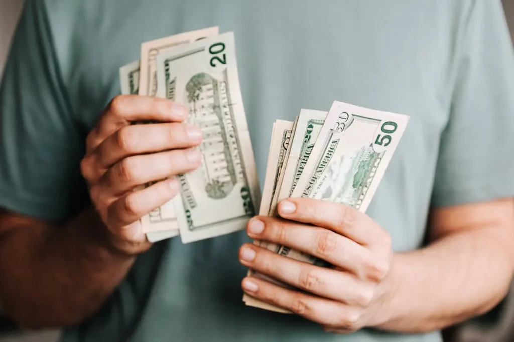 how to build a travel fund