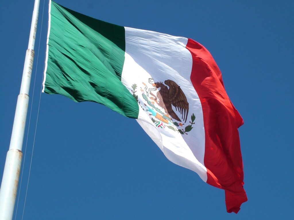 Digital Nomad Visas for Americans, The Mexican flag