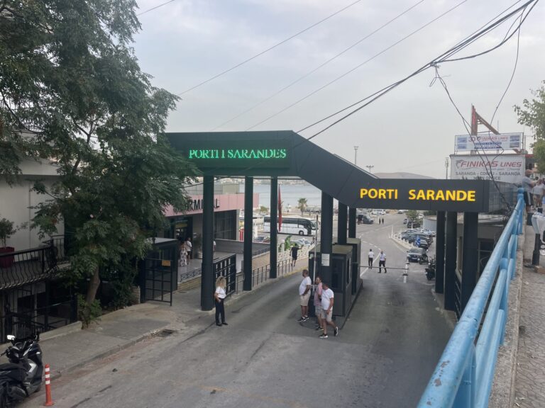 Port Sarande